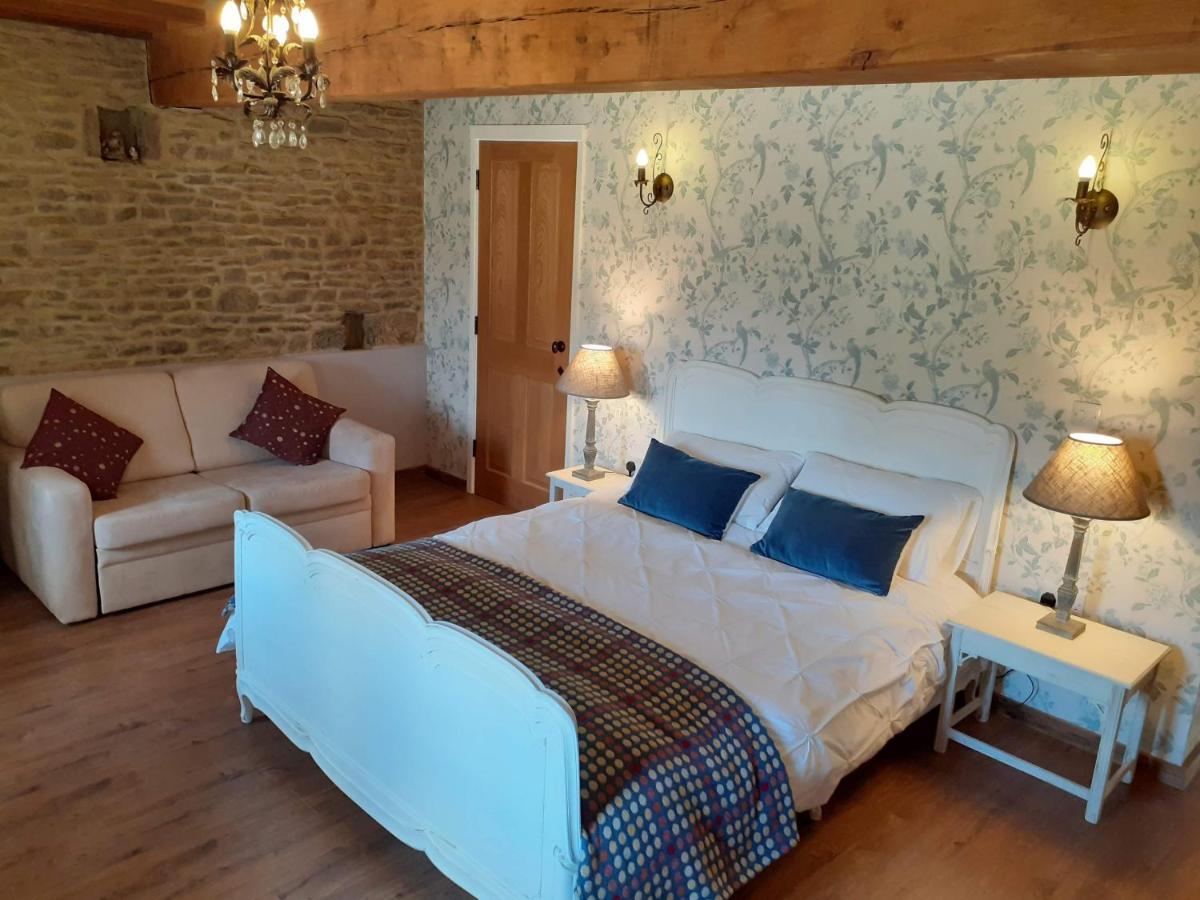 The Byre North End Farm Bed & Breakfast Ashton Keynes Екстериор снимка