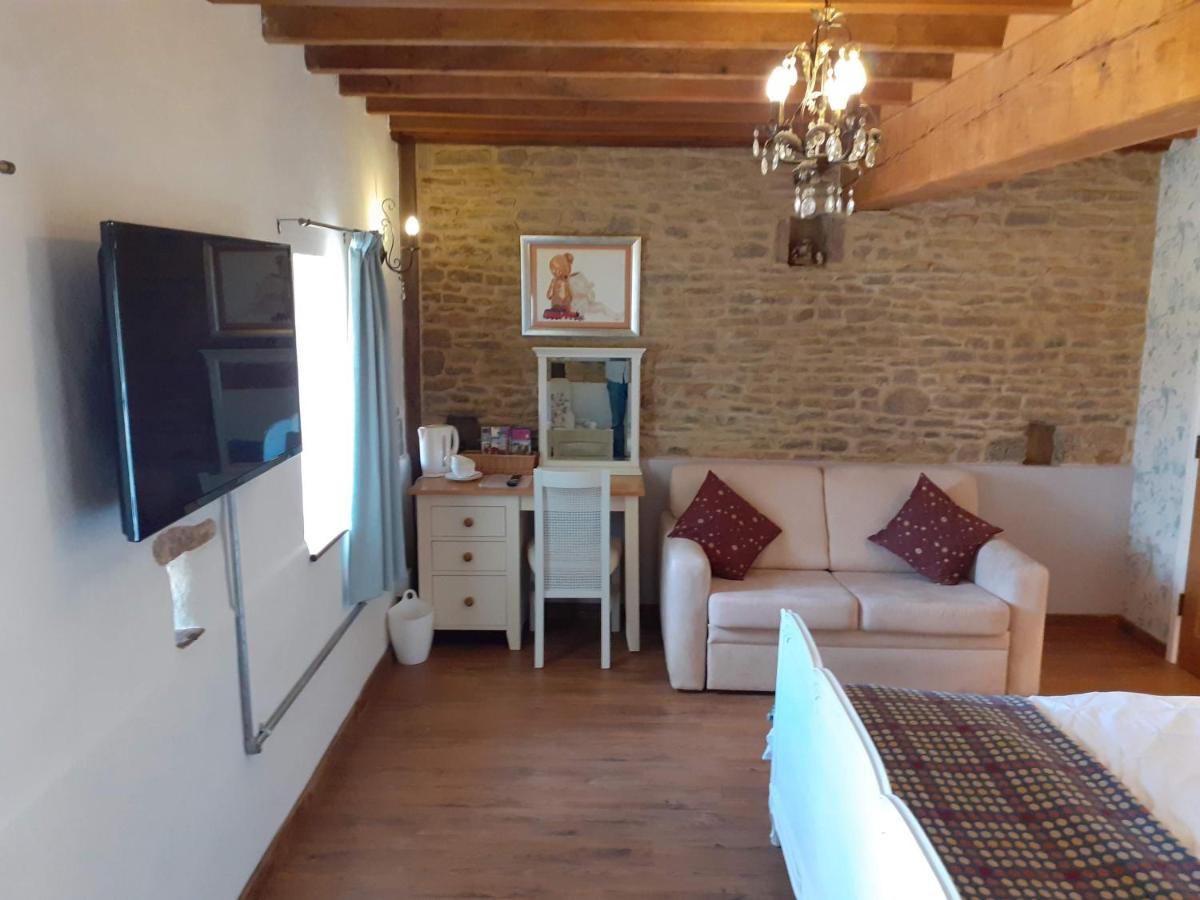 The Byre North End Farm Bed & Breakfast Ashton Keynes Екстериор снимка